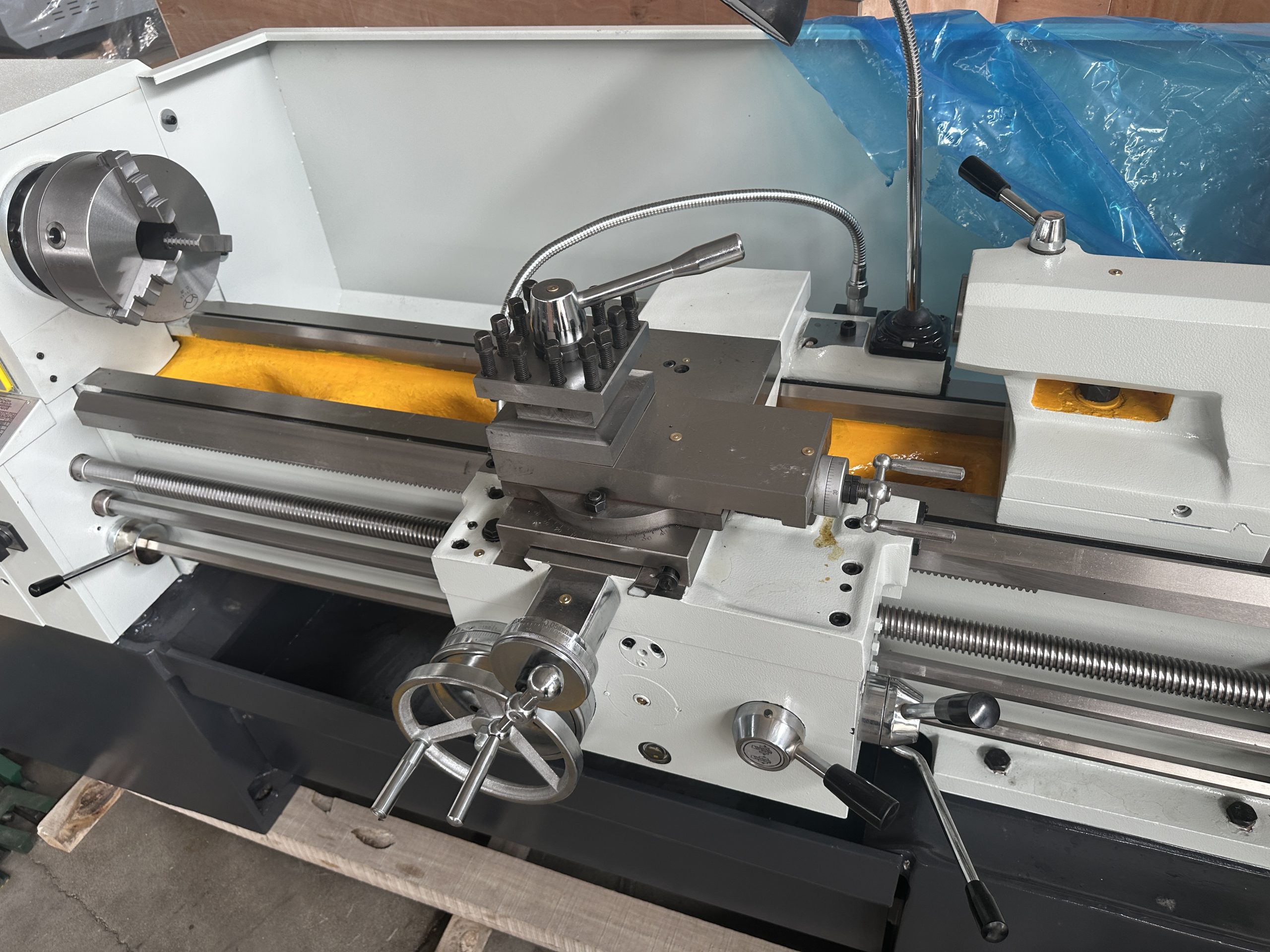 C6132 Lathe Machine - Image 4